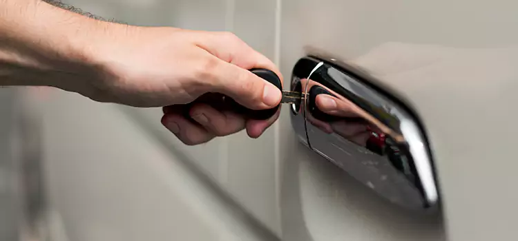 Why Choose Our Auto Locksmith Team in Altadena, CA?